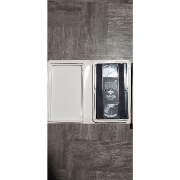 The Little Mermaid VHS Tape Lot‎ Disney Animated Movie Classics - Picture 2 of 8